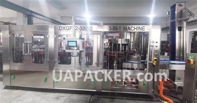 Yüksek Hızlı Gazlı İçecek Dolum Makinesi